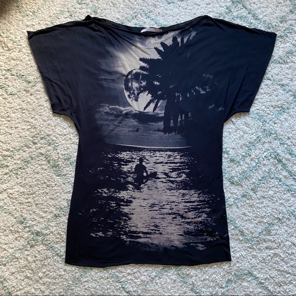 Shoulder tropical dress. Size small. Black with moonlight beach palm design. - Picture 3 of 4